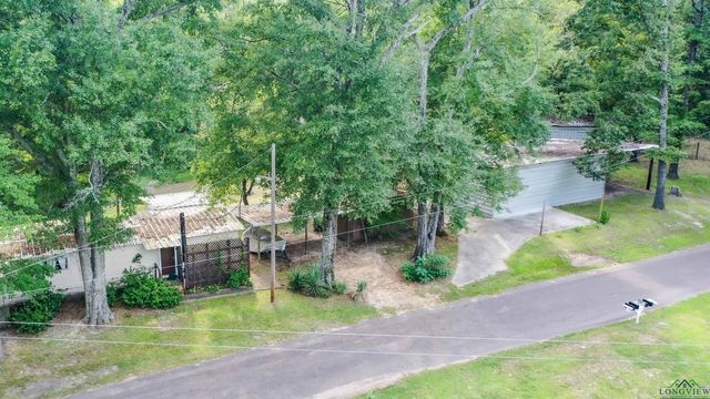 1281 Moxley Grocery Road, Karnack, TX 75661