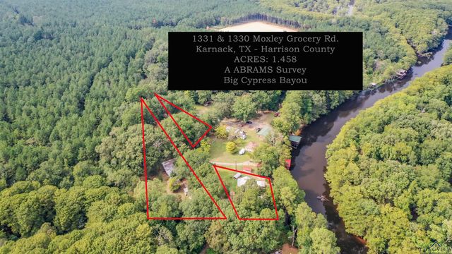 1281 Moxley Grocery Road, Karnack, TX 75661