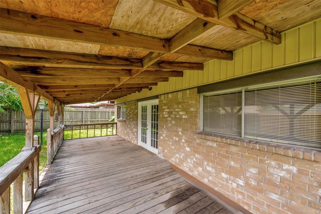 20110 Misty Pines Drive, Humble, TX 77346