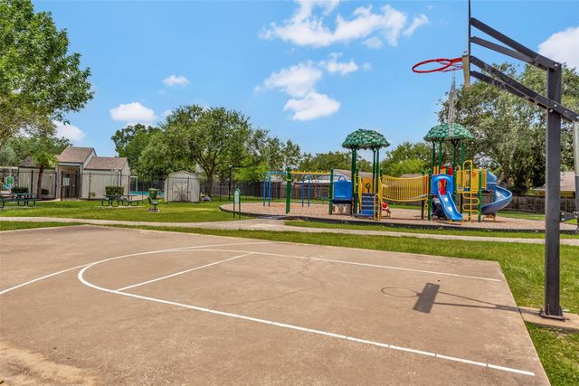 20110 Misty Pines Drive, Humble, TX 77346