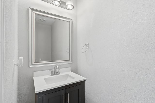 17818 Abaft Court, Crosby, TX 77532