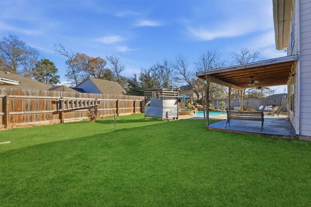 17818 Abaft Court, Crosby, TX 77532