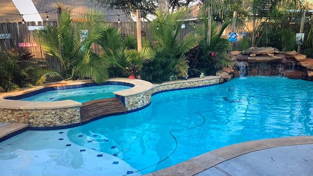 17818 Abaft Court, Crosby, TX 77532