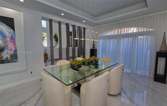 3368 NE 169th St, North Miami Beach, FL 33160