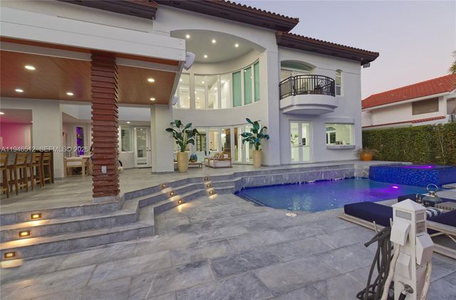 3368 NE 169th St, North Miami Beach, FL 33160