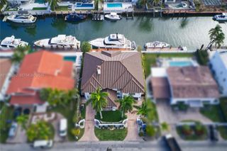 3368 NE 169th St, North Miami Beach, FL 33160