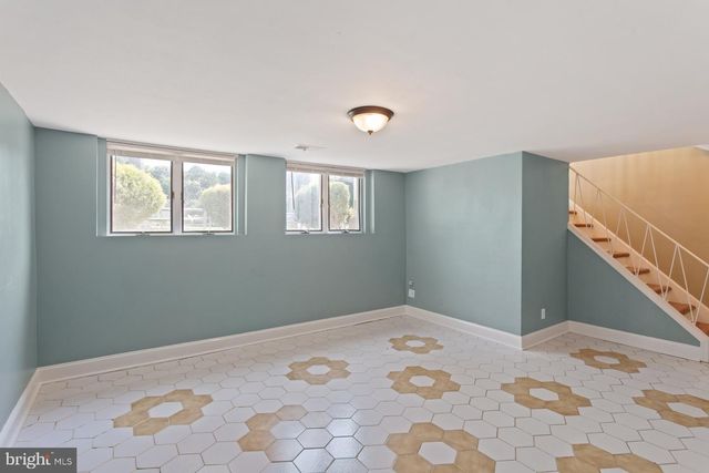 542 BURGESS ST, Philadelphia, PA 19116