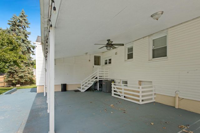 542 BURGESS ST, Philadelphia, PA 19116