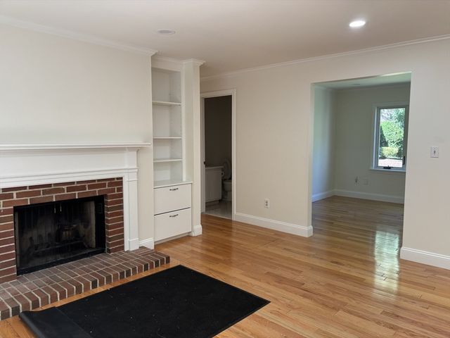 7 Astra 7, Wayland, MA 01778