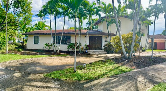 2390 NE 199th Street, Aventura, FL 33180