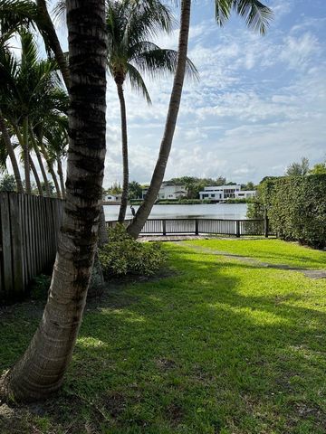 2390 NE 199th Street, Aventura, FL 33180
