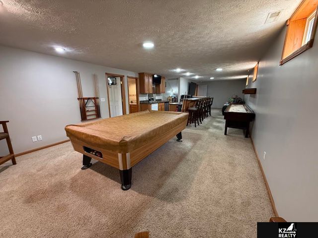 8631 Lavender Circle, Lincoln, NE 68505