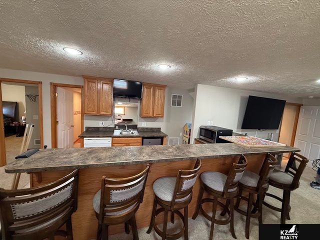 8631 Lavender Circle, Lincoln, NE 68505
