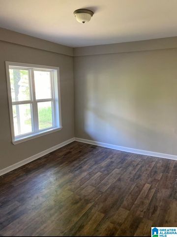 2928 6TH AVENUE N, Bessemer, AL 35020