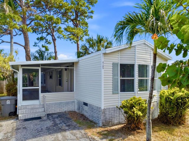 4185 N Shady Lane, Boynton Beach, FL 33436