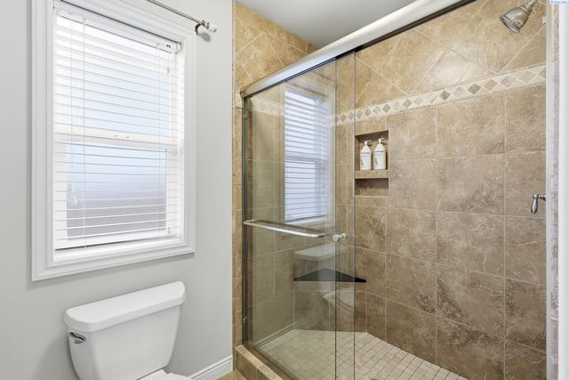 1614 S Jefferson Place, Kennewick, WA 99338