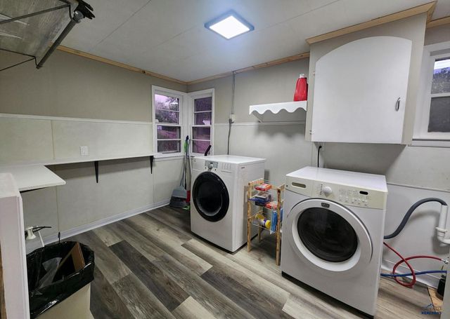 2317 WILSON AVE, Hot Springs, SD 57747