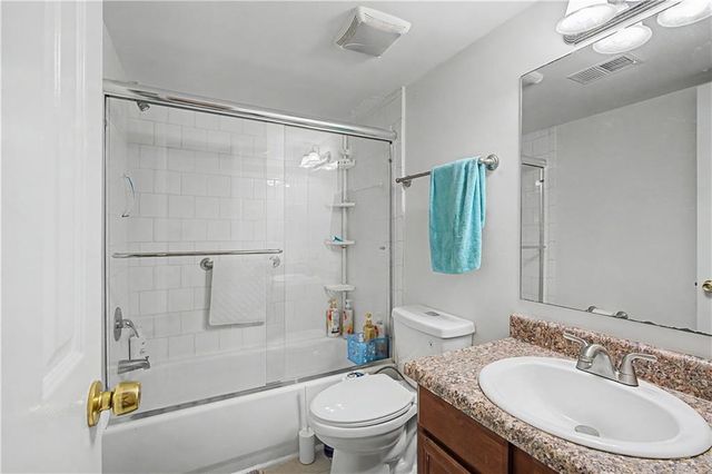 706 Brighton Point, Sandy Springs, GA 30328