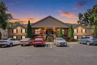 706 Brighton Point, Sandy Springs, GA 30328
