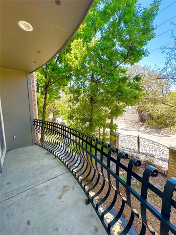 2345 Sage Road A8, Houston, TX 77056