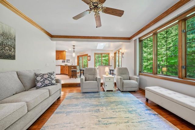 4146 DON CIRCLE, New Franken, WI 54229
