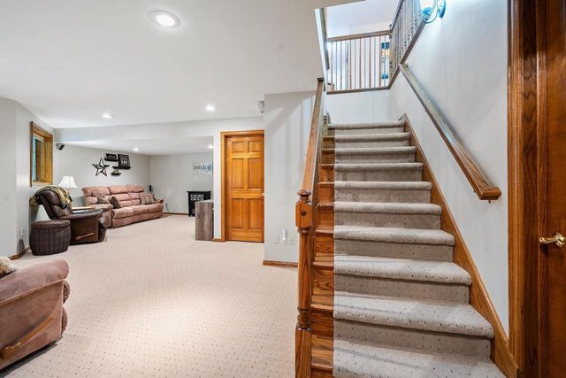 4146 DON CIRCLE, New Franken, WI 54229