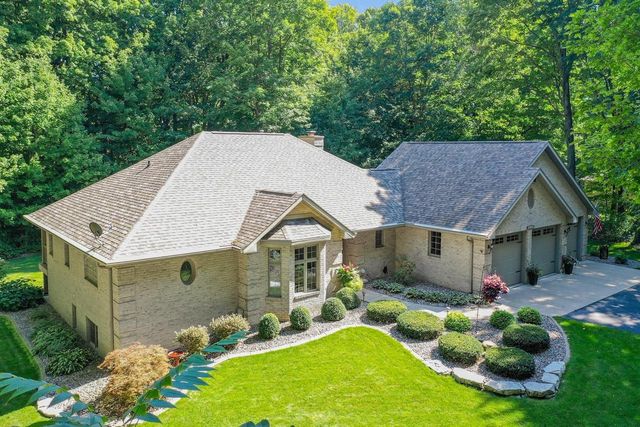4146 DON CIRCLE, New Franken, WI 54229