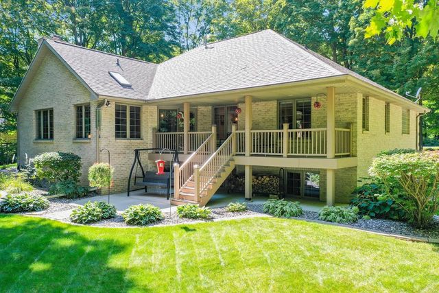 4146 DON CIRCLE, New Franken, WI 54229