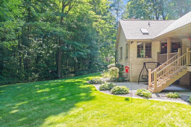 4146 DON CIRCLE, New Franken, WI 54229