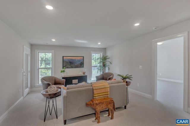 115 RIPARIAN CT #B, Charlottesville, VA 22911