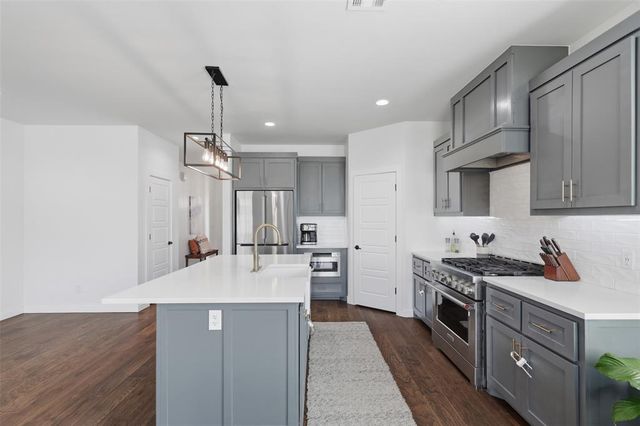 6100 Dale Avenue, Edmond, OK 73034