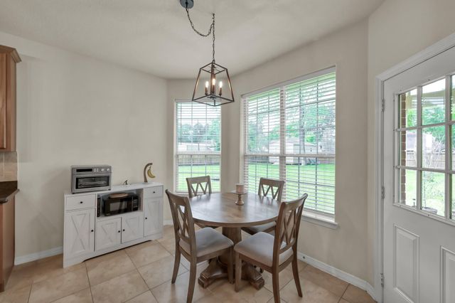 34215 Conroe Huffsmith Road, Magnolia, TX 77354