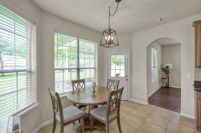 34215 Conroe Huffsmith Road, Magnolia, TX 77354