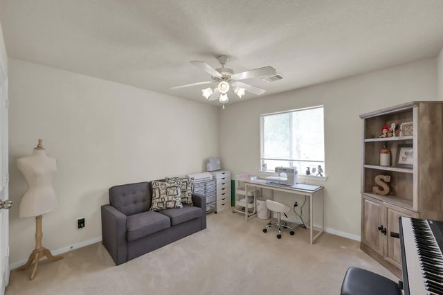 34215 Conroe Huffsmith Road, Magnolia, TX 77354