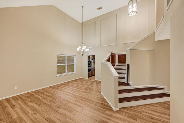 4211 Hambledon Village Drive, Houston, TX 77014