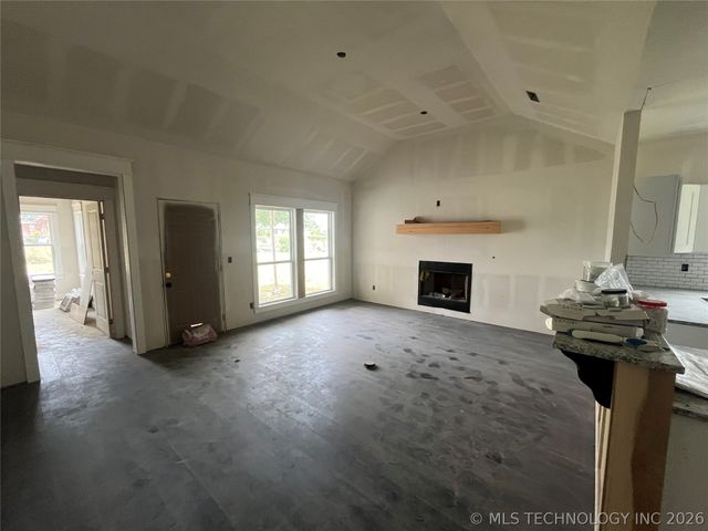 2916 N Lewis Avenue, Tulsa, OK 74110