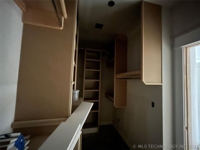 2916 N Lewis Avenue, Tulsa, OK 74110