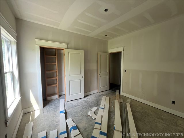 2916 N Lewis Avenue, Tulsa, OK 74110