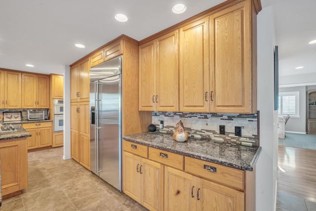 3730 Kimo Way, Auburn, CA 95602
