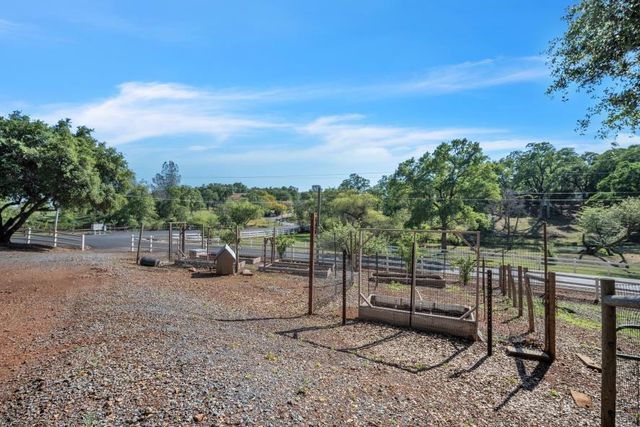 3730 Kimo Way, Auburn, CA 95602