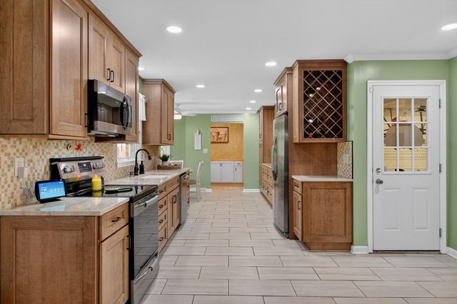 112 Ayers Circle, Summerville, SC 29485