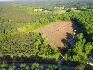 1162 Carter Road, Ridgeville, SC 29472