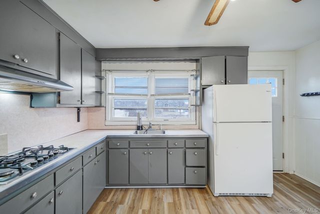 67 Orchard Street, Lindenhurst, NY 11757