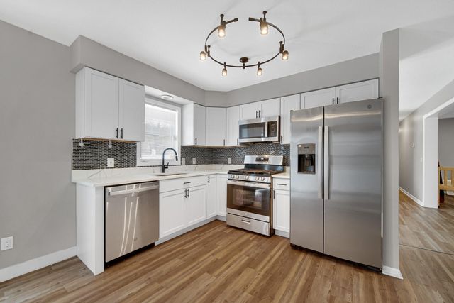 3028 W 15th Avenue, Gary, IN 46404