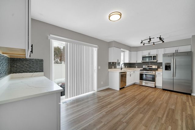 3028 W 15th Avenue, Gary, IN 46404