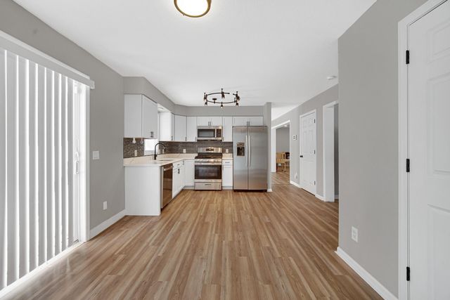 3028 W 15th Avenue, Gary, IN 46404