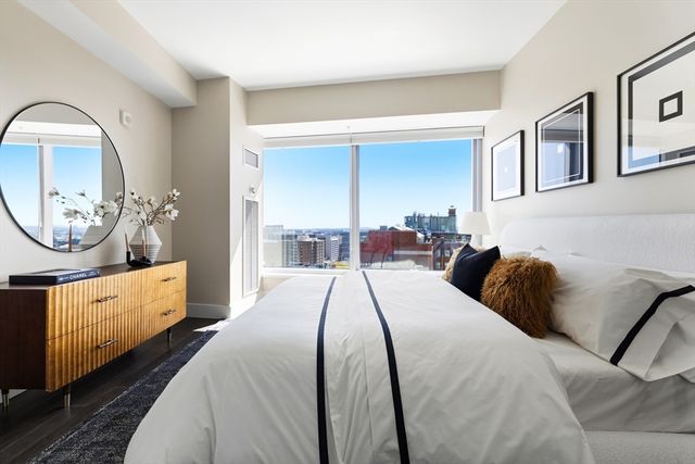 110 Stuart St 18H, Boston, MA 02116