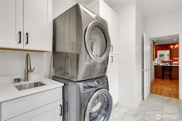 28726 SE 43rd Place, Fall City, WA 98024