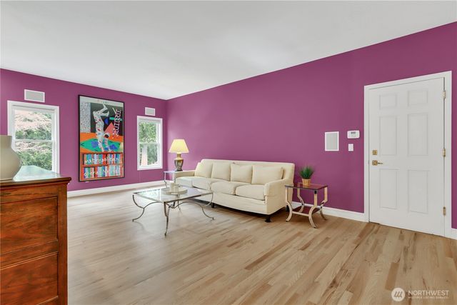 28726 SE 43rd Place, Fall City, WA 98024