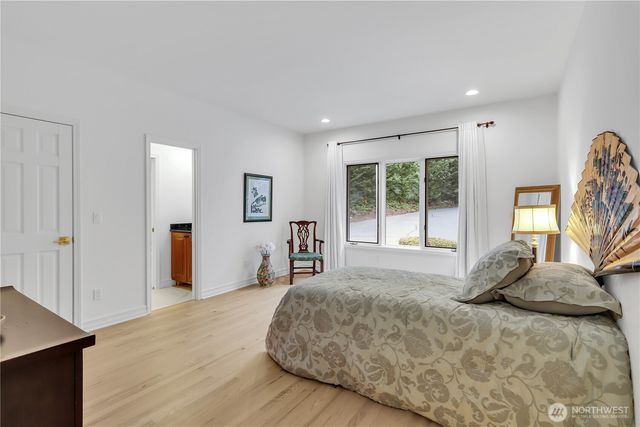 28726 SE 43rd Place, Fall City, WA 98024